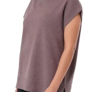 Cyrus Women's Mocked Neck Sleeveless Side Slits Soft Knit Tunic Sweater - Small